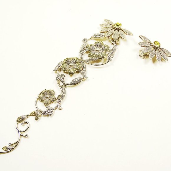 BURBERRY $1450 Half Daisy Drop & Stud Mismatched Earrings In Iris Yellow Crystal - Picture 2 of 11